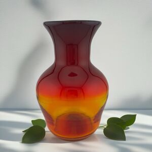 Vintage Mid-Century Modern Blenko Amberina / Tangerine Art Glass Vase 7.75"